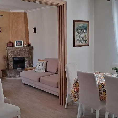 Lilo's House , Apartment Pogradec